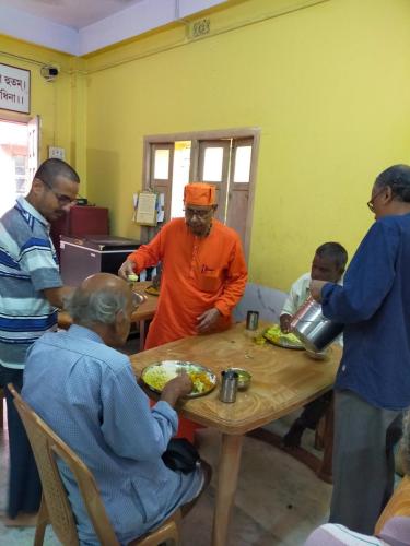 298443573 371637628487124 1728468209739847779 n